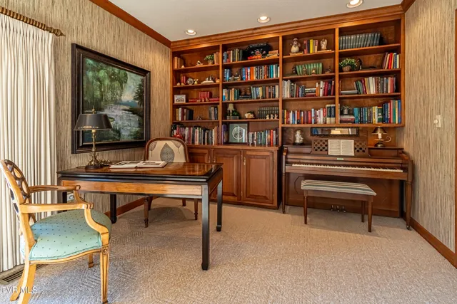 $805,000 | 19134 Amelia Drive, Abingdon, VA 24211