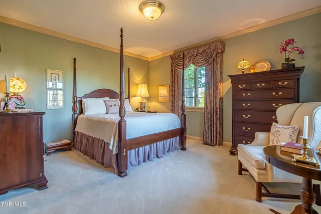 $805,000 | 19134 Amelia Drive, Abingdon, VA 24211