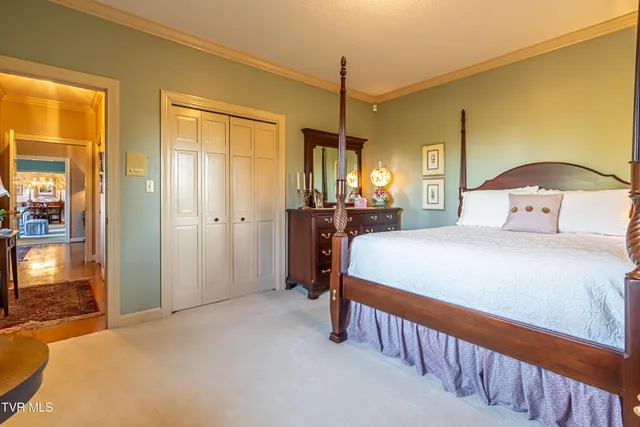 $805,000 | 19134 Amelia Drive, Abingdon, VA 24211