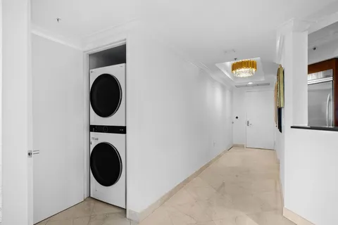 $829,000 | 333 Las Olas Way, Unit 2308, Fort Lauderdale, FL 33301