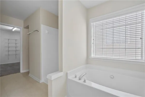 $2,450 | 710 Wamock Drive, Unit 377, Alpharetta, GA 30004