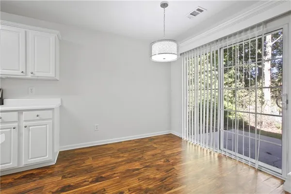 $2,450 | 710 Wamock Drive, Unit 377, Alpharetta, GA 30004