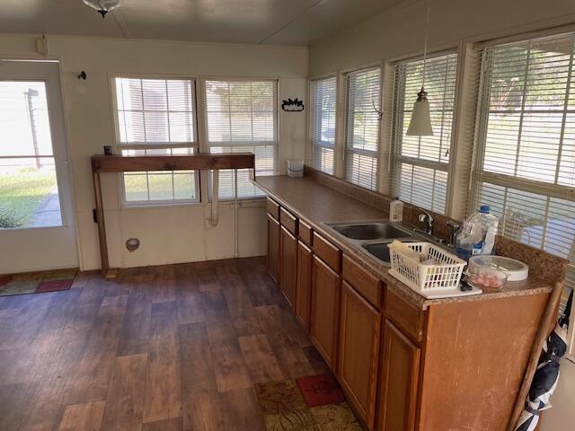 3107 Mayhair Road Crestview, FL 32539 - Photo 23 of 33 walk in closet with window