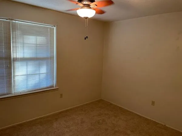 $244,900 | 3107 Mayhair Road, Crestview, FL 32539