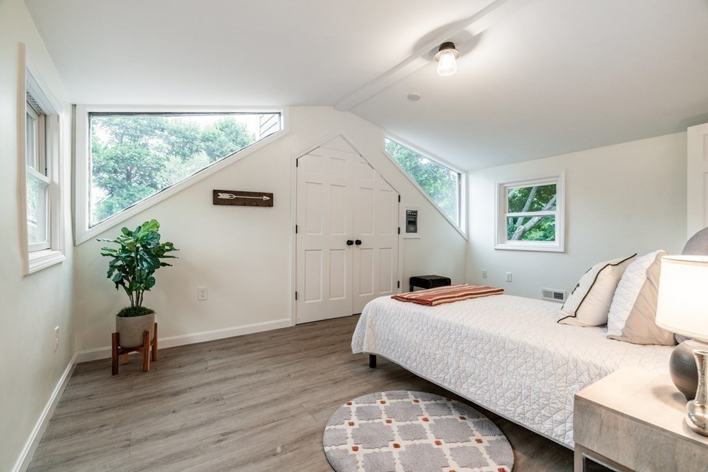 21 Arborough Road Boston, MA 02131 - Photo 29 of 42