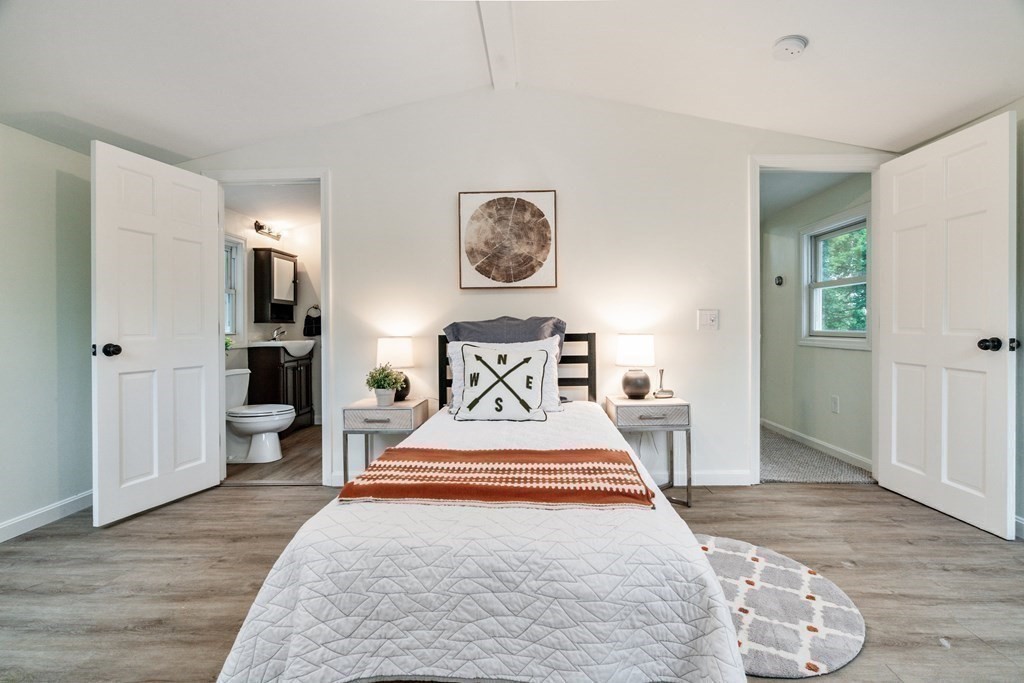 21 Arborough Road Boston, MA 02131 - Photo 31 of 42