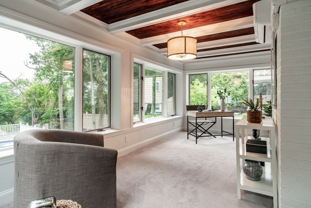 21 Arborough Road Boston, MA 02131 - Photo 6 of 42