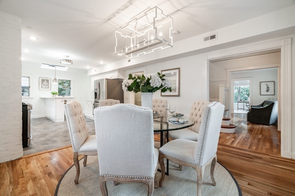 21 Arborough Road Boston, MA 02131 - Photo 8 of 42