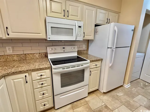 $1,500 | 635 Waterway Village Boulevard, Unit 12I, Myrtle Beach, SC 29579