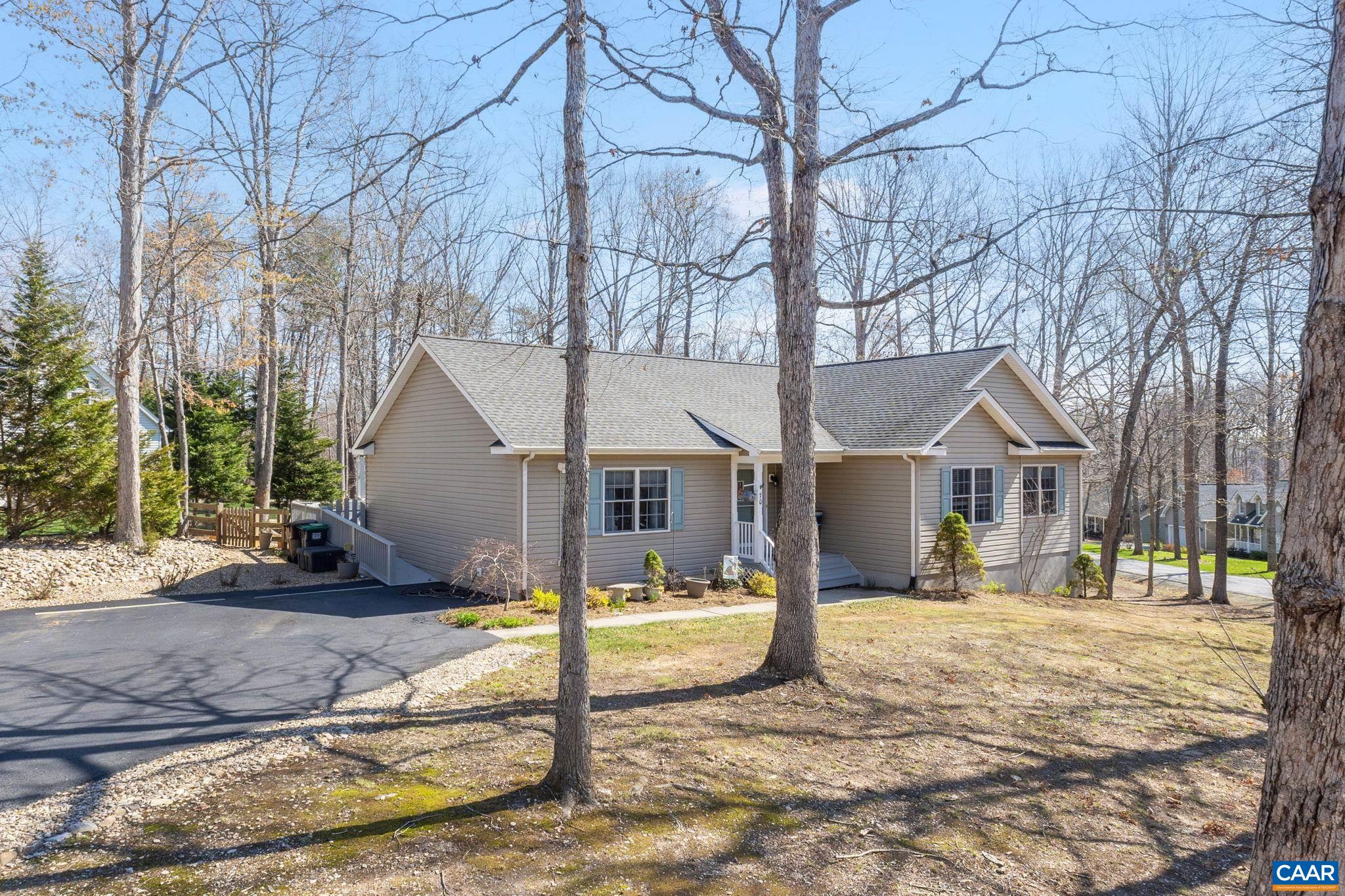 70 Riverside Drive Palmyra, VA 22963 - Photo 3 of 32 Gallery Image 3