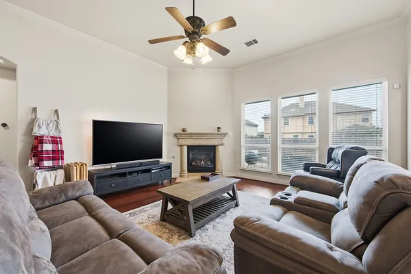 $2,350 | 17921 Misty Harbor Drive, Pflugerville, TX 78660