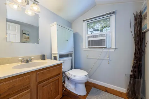 $829,900 | 43 Flintstone Road, Narragansett, RI 02882