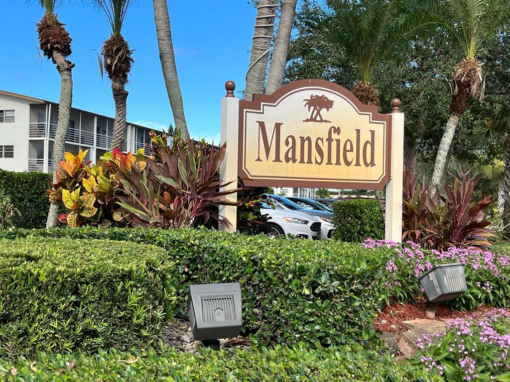 135 Mansfield C Boca Raton, FL 33434 - Photo 12 of 20 BUILDING