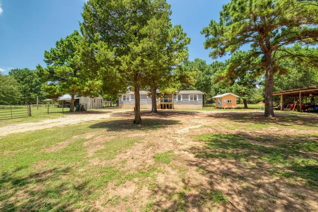 $815,000 | 1922 Highway 21, Paige, TX 78659