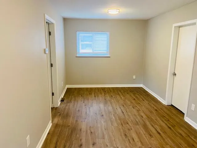 $179,900 | 8627 Robindale Avenue, Dearborn Heights, MI 48127