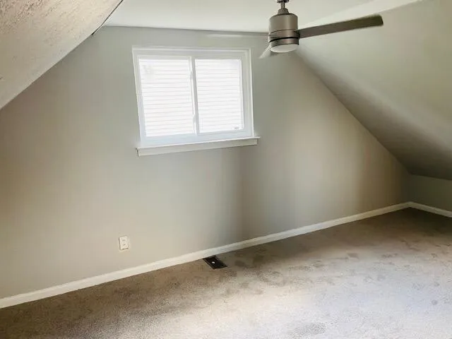 $179,900 | 8627 Robindale Avenue, Dearborn Heights, MI 48127