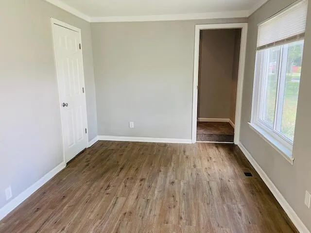 $179,900 | 8627 Robindale Avenue, Dearborn Heights, MI 48127