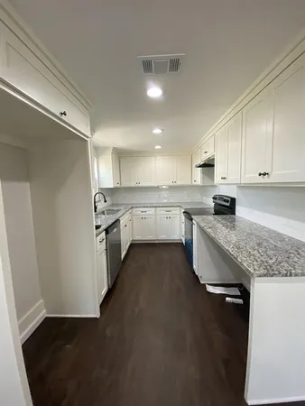 $1,190 | 618 Cedarcrest Drive, Tool, TX 75143