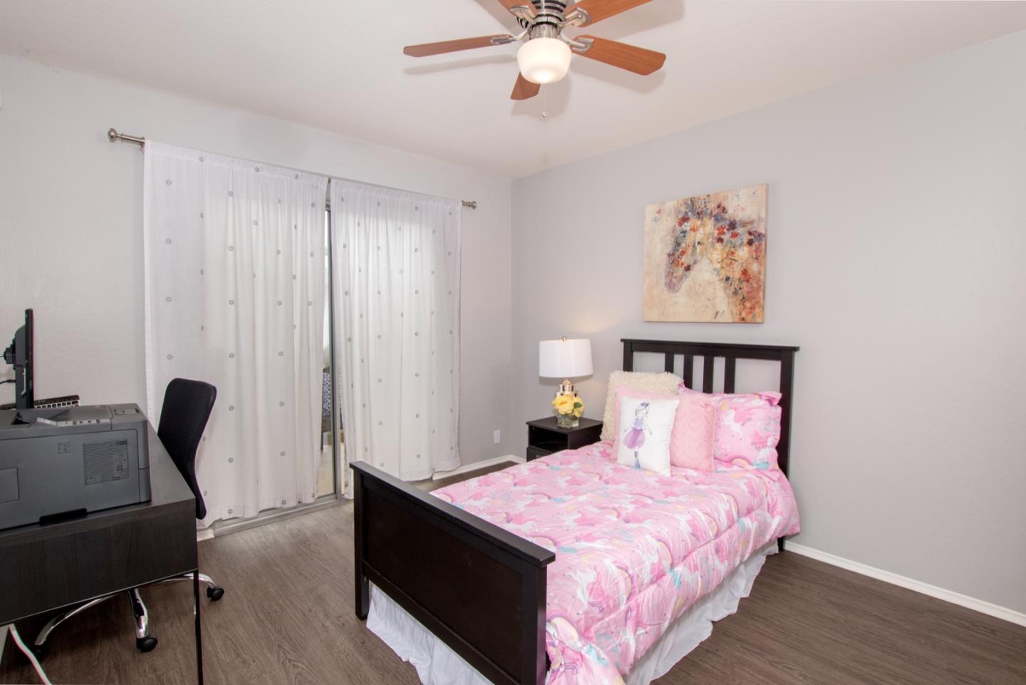 101 Redding Road, Unit C6 Campbell, CA 95008 - Photo 14 of 17 a bedroom with a bed and a desk