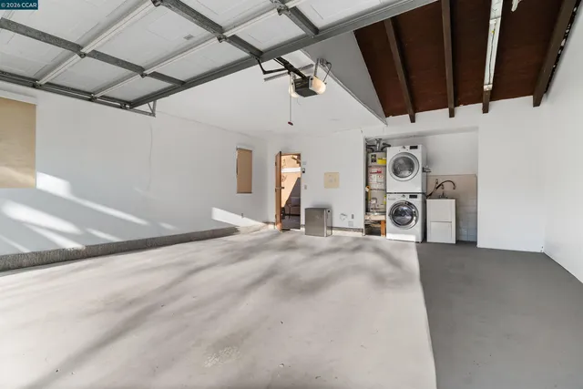 $969,000 | 582 La Corso Drive, Walnut Creek, CA 94598