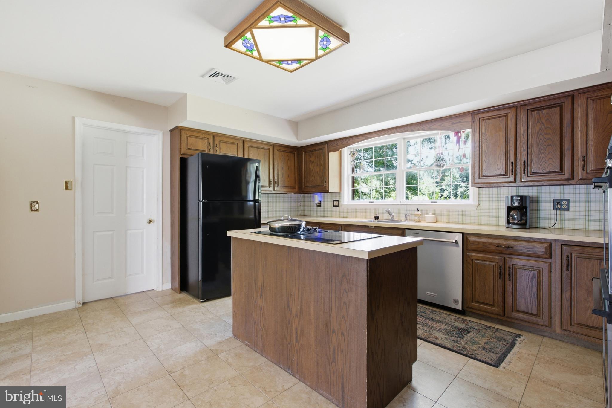 6338 Stump Road Pipersville, PA 18947 - Photo 15 of 52 Gallery Image 15