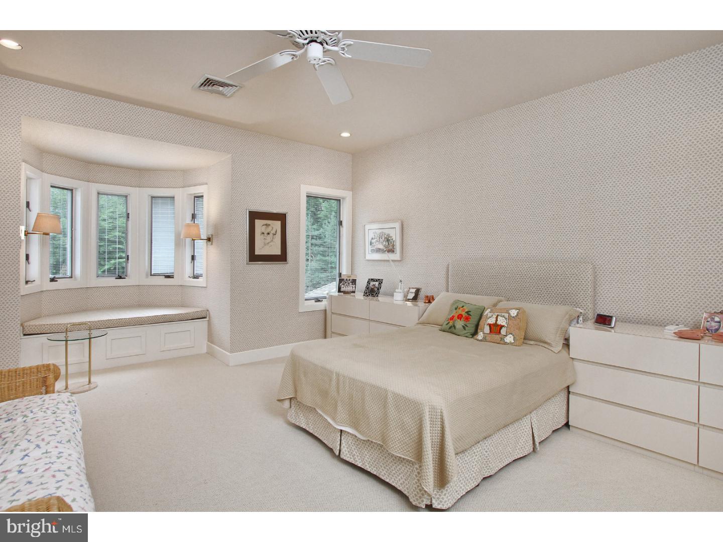 875 Cox Road Moorestown, NJ 08057 - Photo 12 of 26