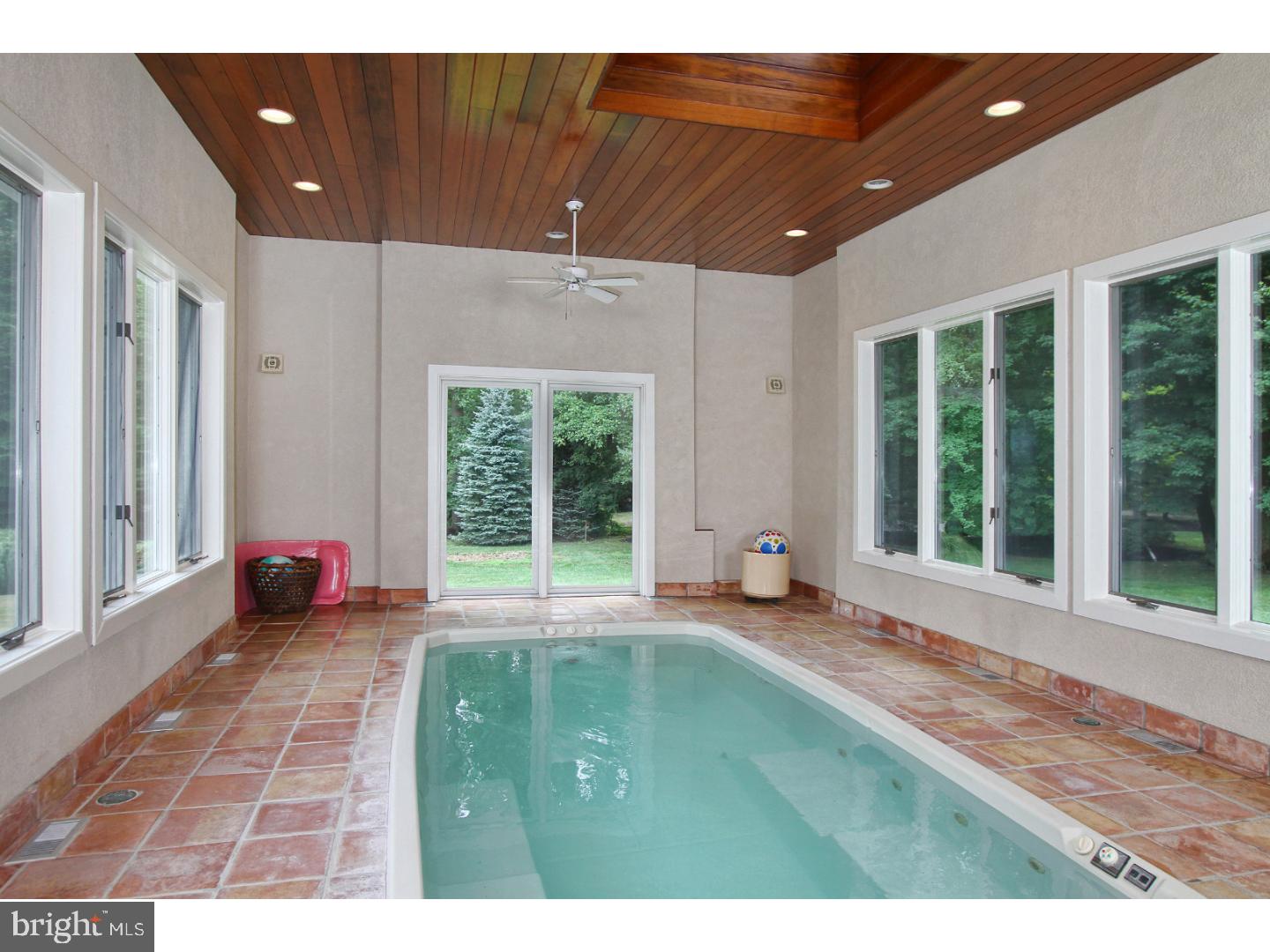 875 Cox Road Moorestown, NJ 08057 - Photo 17 of 26