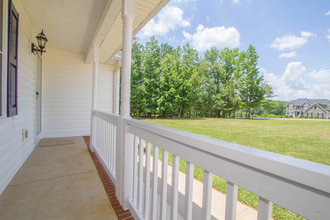 1331 Breazeale Road Belton, SC 29627 - Photo 4 of 22
