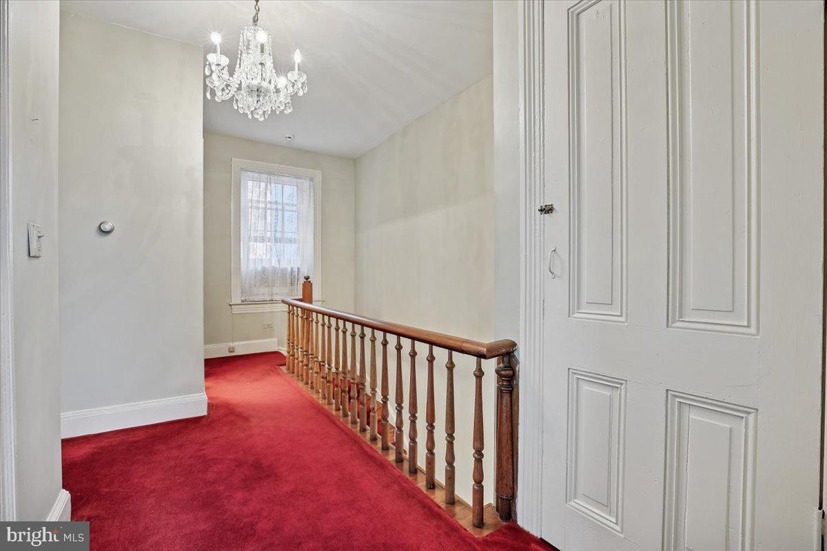 17 Logan Circle Northwest Washington, DC 20005 - Photo 25 of 55 Upper Level II Hallway