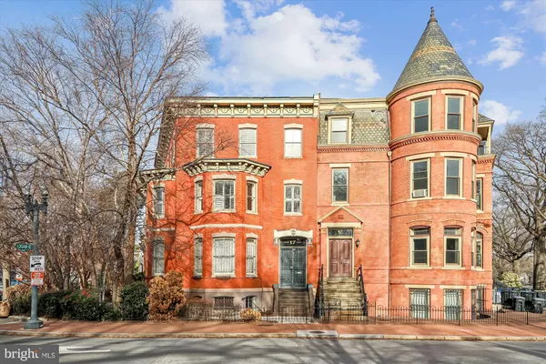 $2,250,000 | 17 Logan Circle Northwest, Washington, DC 20005