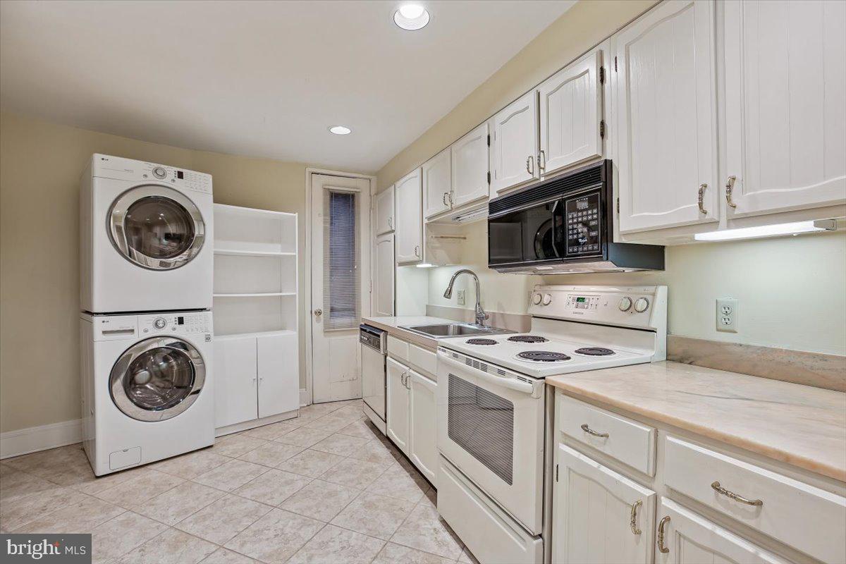 17 Logan Circle Northwest Washington, DC 20005 - Photo 38 of 55 Lower Level Kitchen