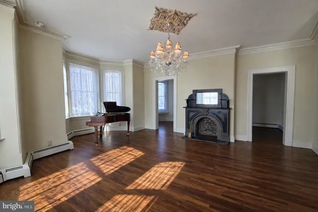 $2,250,000 | 17 Logan Circle Northwest, Washington, DC 20005