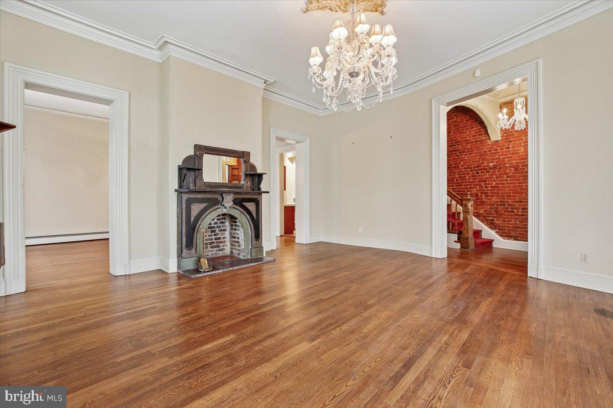 17 Logan Circle Northwest Washington, DC 20005 - Photo 8 of 55 Living Room