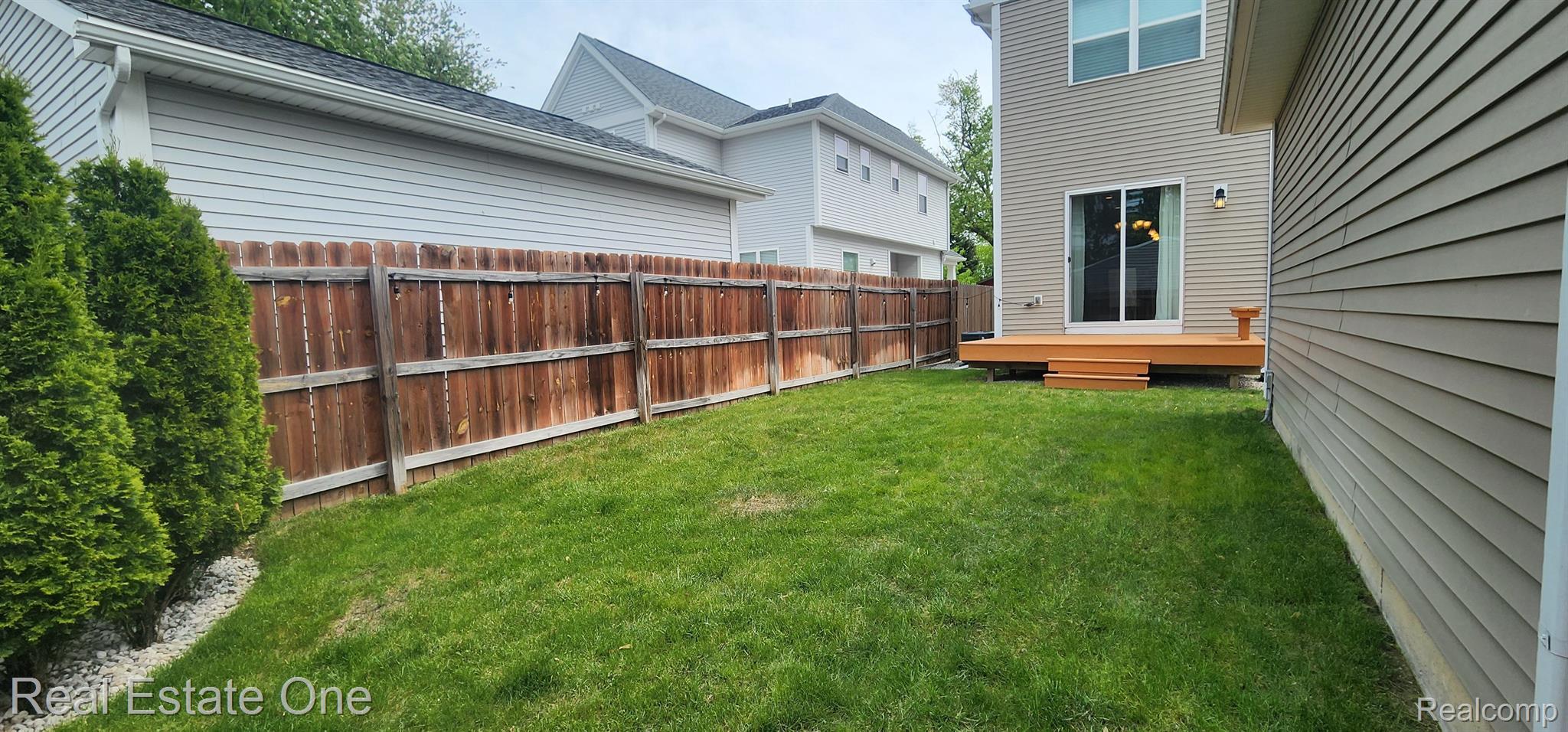 2959 Cumberland Road Berkley, MI 48072 - Photo 6 of 56 Gallery Image 6