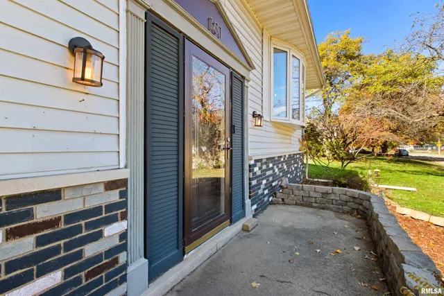 $249,000 | 101 North Oregon Avenue, Morton, IL 61550