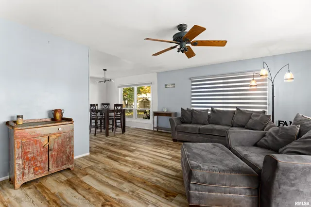 $249,000 | 101 North Oregon Avenue, Morton, IL 61550