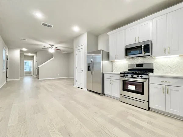 $2,295 | 2415 Lakey Cove, Leander, TX 78641