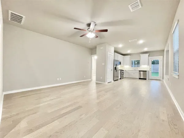 $2,295 | 2415 Lakey Cove, Leander, TX 78641