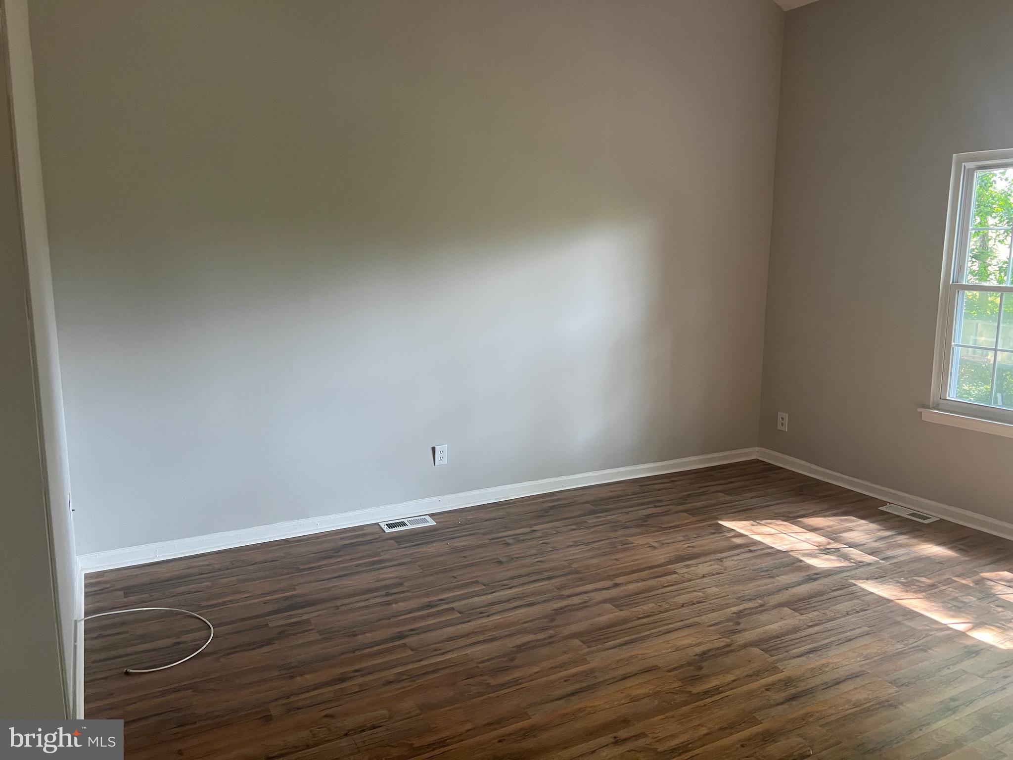 26 Hampton Gate Drive, Unit B Sicklerville, NJ 08081 - Photo 7 of 18 BEDROOM #1
