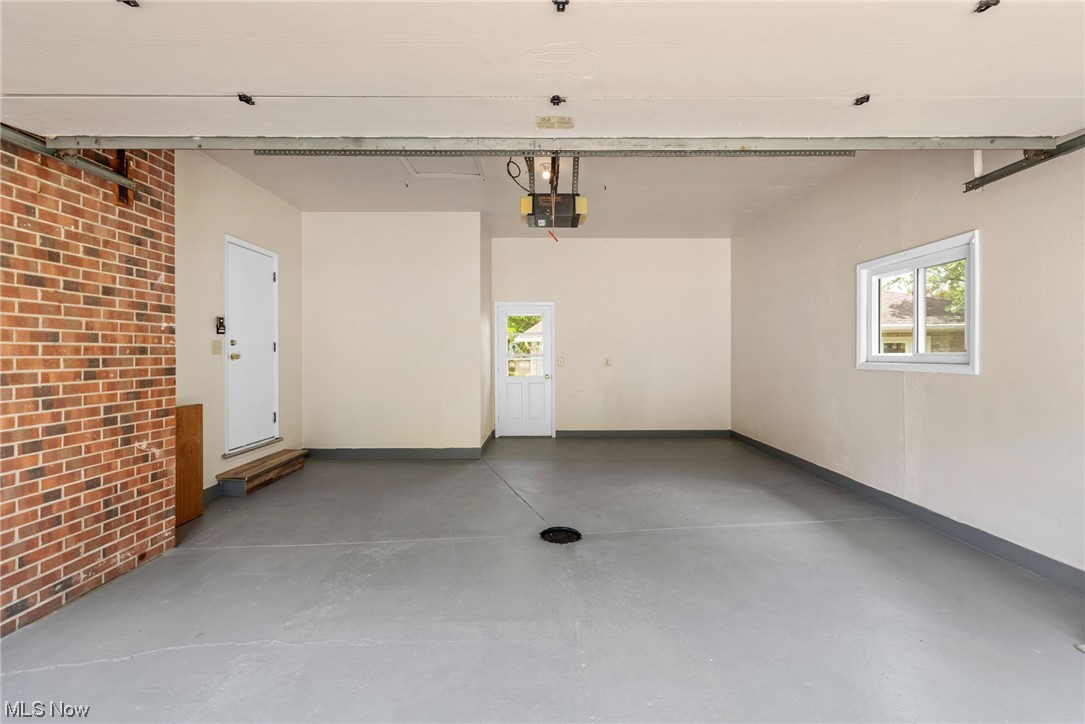 7413 Ward Road Cleveland, OH 44134 - Photo 28 of 33 Gallery Image 28
