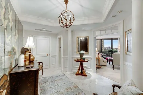 $665,000 | 2660 Peachtree Road Northwest, Unit 10H, Atlanta, GA 30305