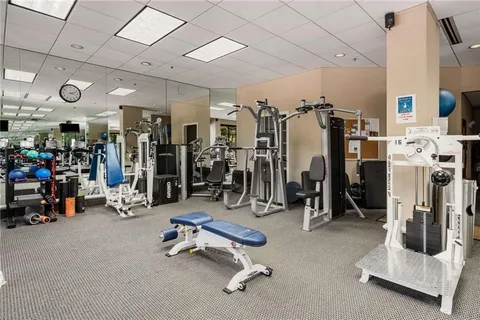 $629,000 | 2660 Peachtree Road Northwest, Unit 10H, Atlanta, GA 30305