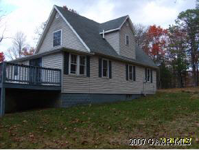 3121 Cold Springs Road Greenville, VA 24440 - Photo 2 of 6 a front view of a house with garden