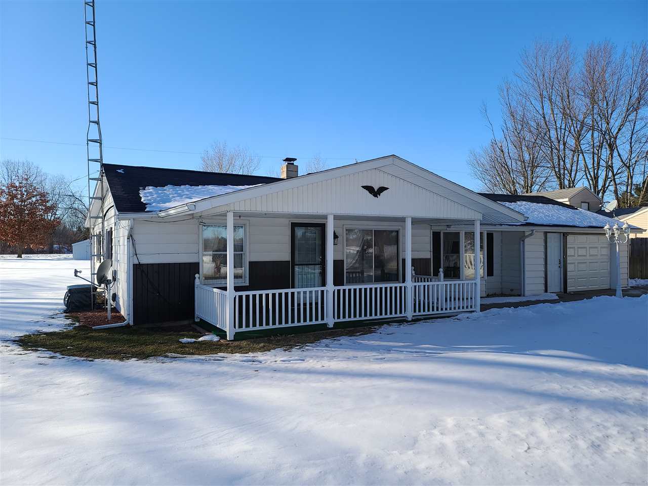 6974 State Bancroft, MI 48414 - Photo 3 of 28 Gallery Image 3