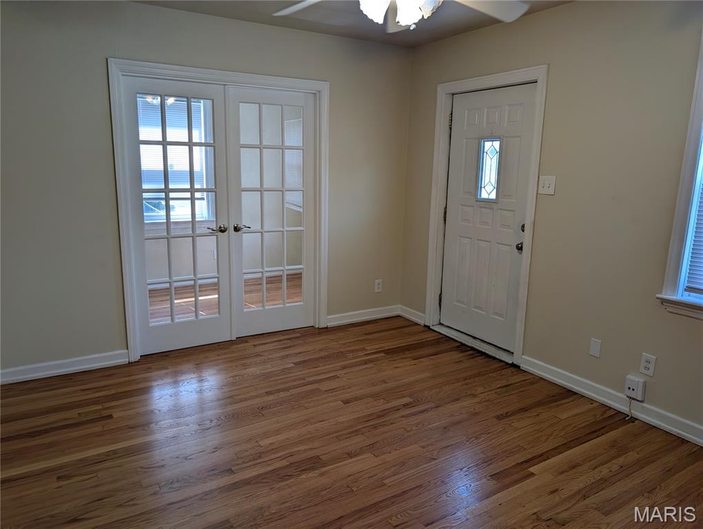 20 Derhake Road Florissant, MO 63031 - Photo 2 of 15
