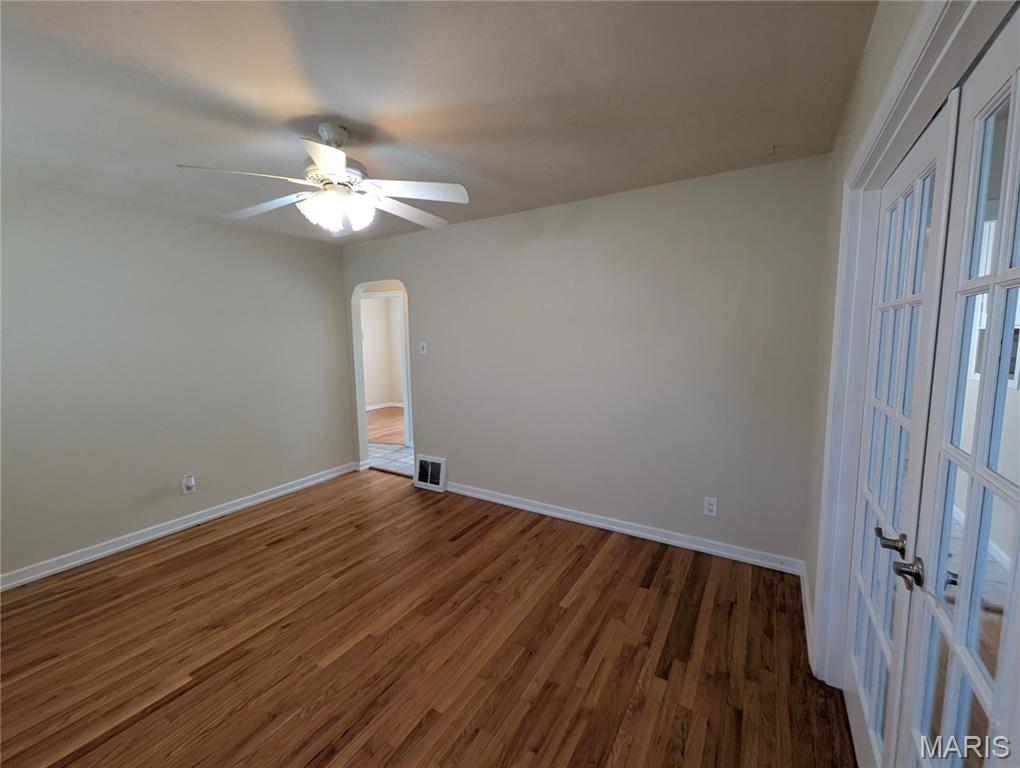 20 Derhake Road Florissant, MO 63031 - Photo 3 of 15