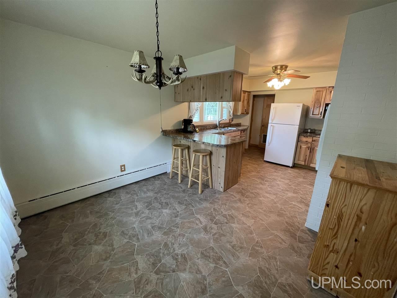 260 South Rose Street Ishpeming, MI 49849 - Photo 6 of 22