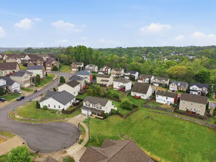 $385,000 | 305 Canal Court, Hermitage, TN 37076