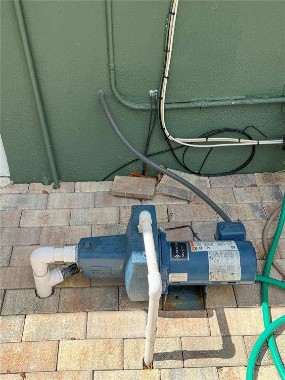 2058 Nursery Road Clearwater, FL 33764 - Photo 22 of 76