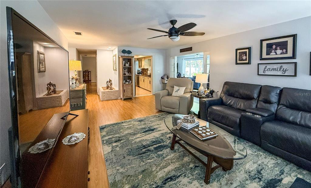 2058 Nursery Road Clearwater, FL 33764 - Photo 34 of 76